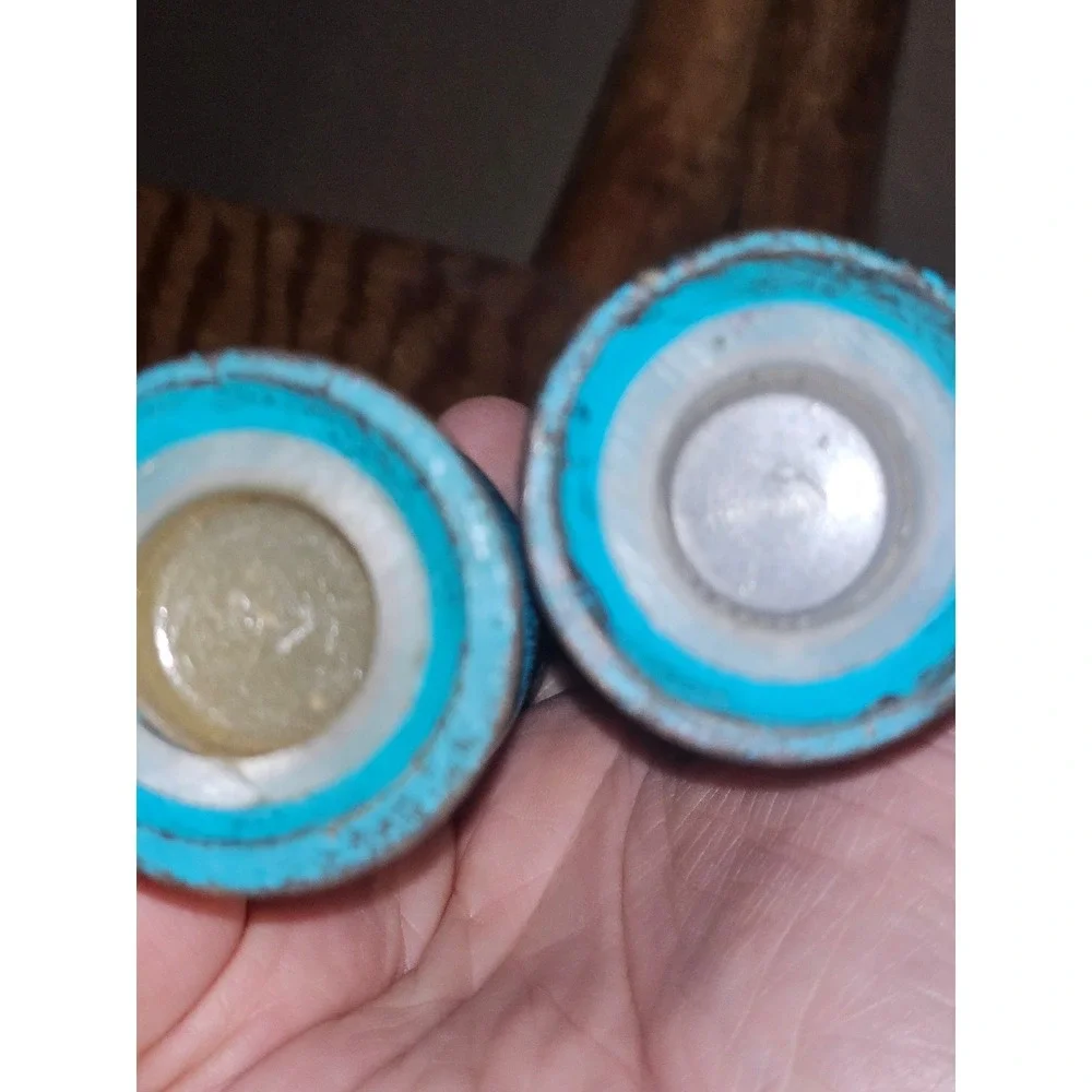Vintage Wooden Salt Shaker Pepper Shaker Set  Wood 4